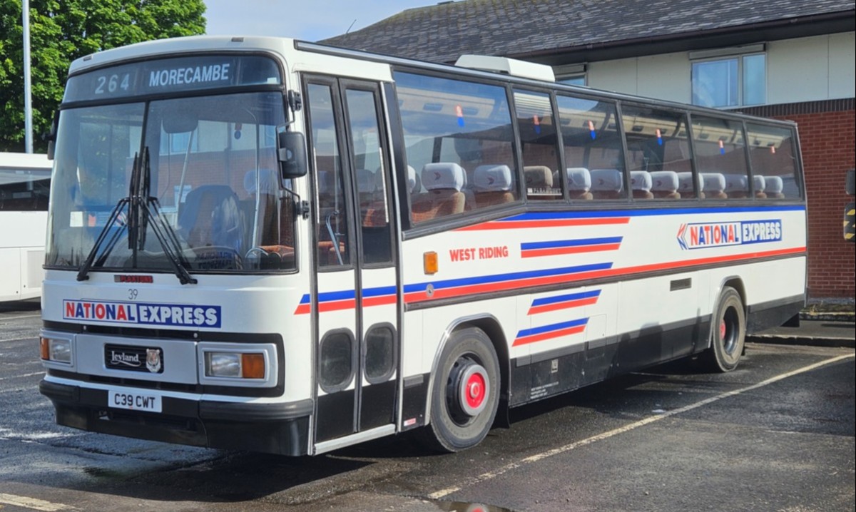 C39CWT - fleet no 39 Leyland Tiger 245 11m Plaxton Paramount 3200 MkII